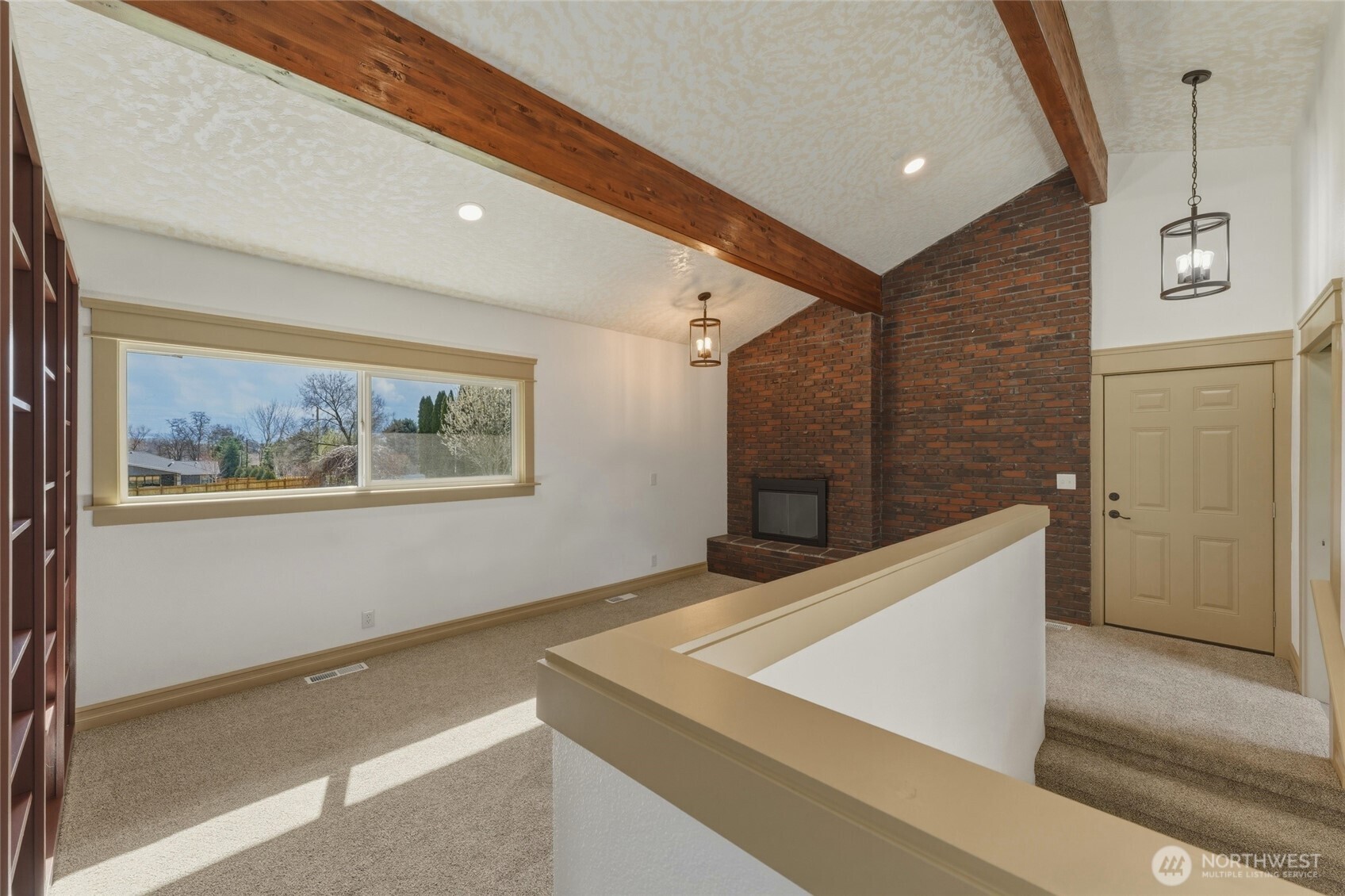 2242 S Wilbur Property Photo 25