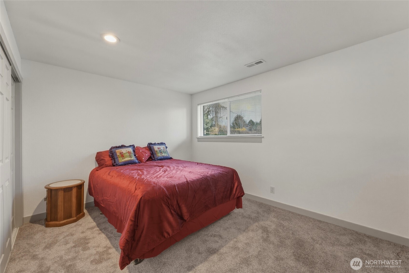2242 S Wilbur Property Photo 32