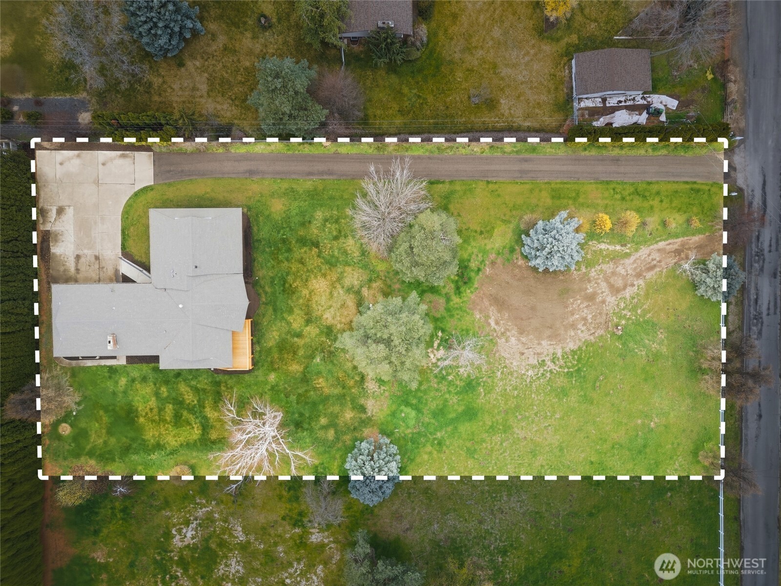 2242 S Wilbur Property Photo 39