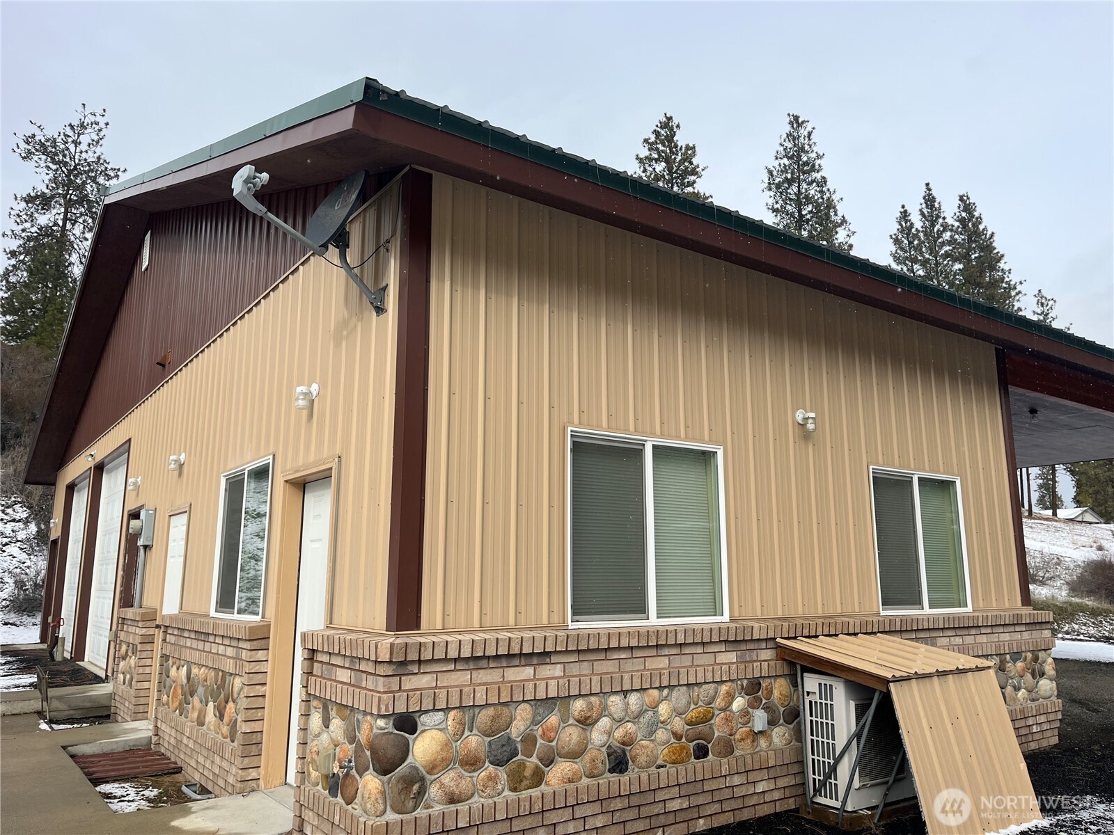 37855 Skyview Court Property Photo 4