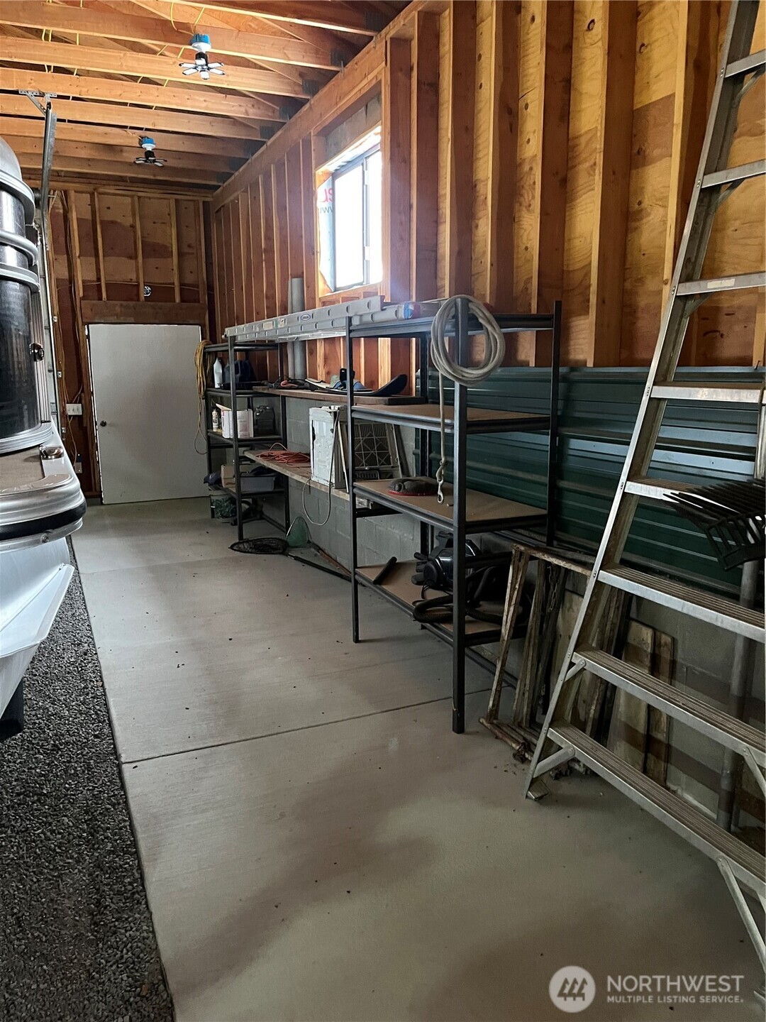 37855 Skyview Court Property Photo 6