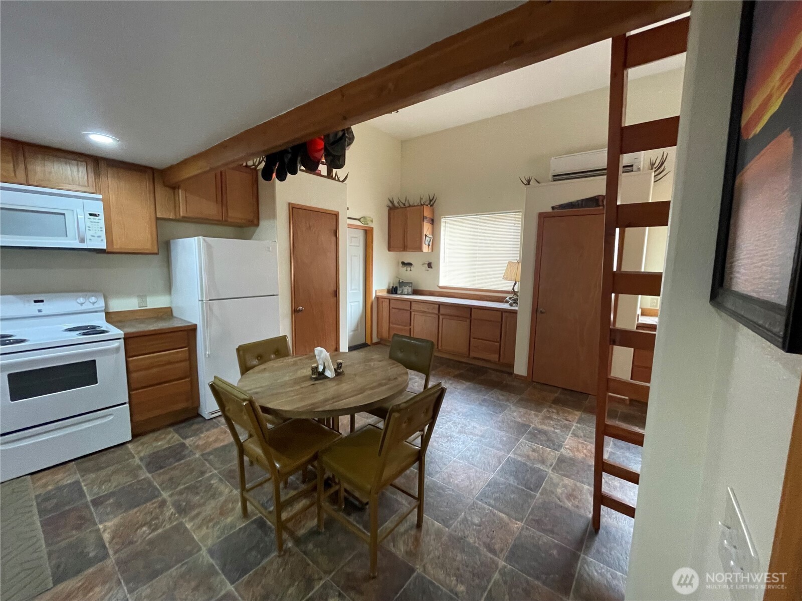 37855 Skyview Court Property Photo 15