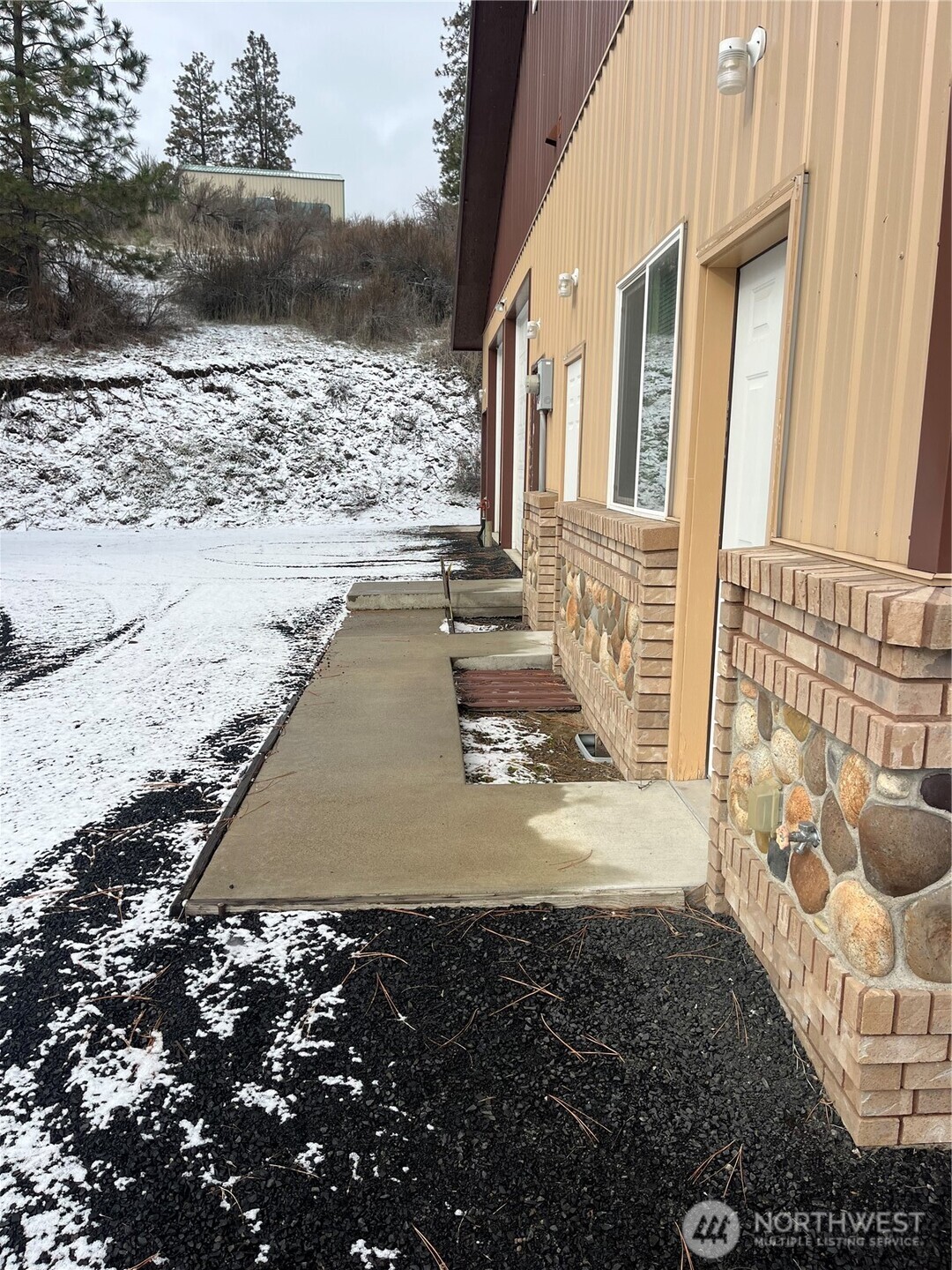 37855 Skyview Court Property Photo 17