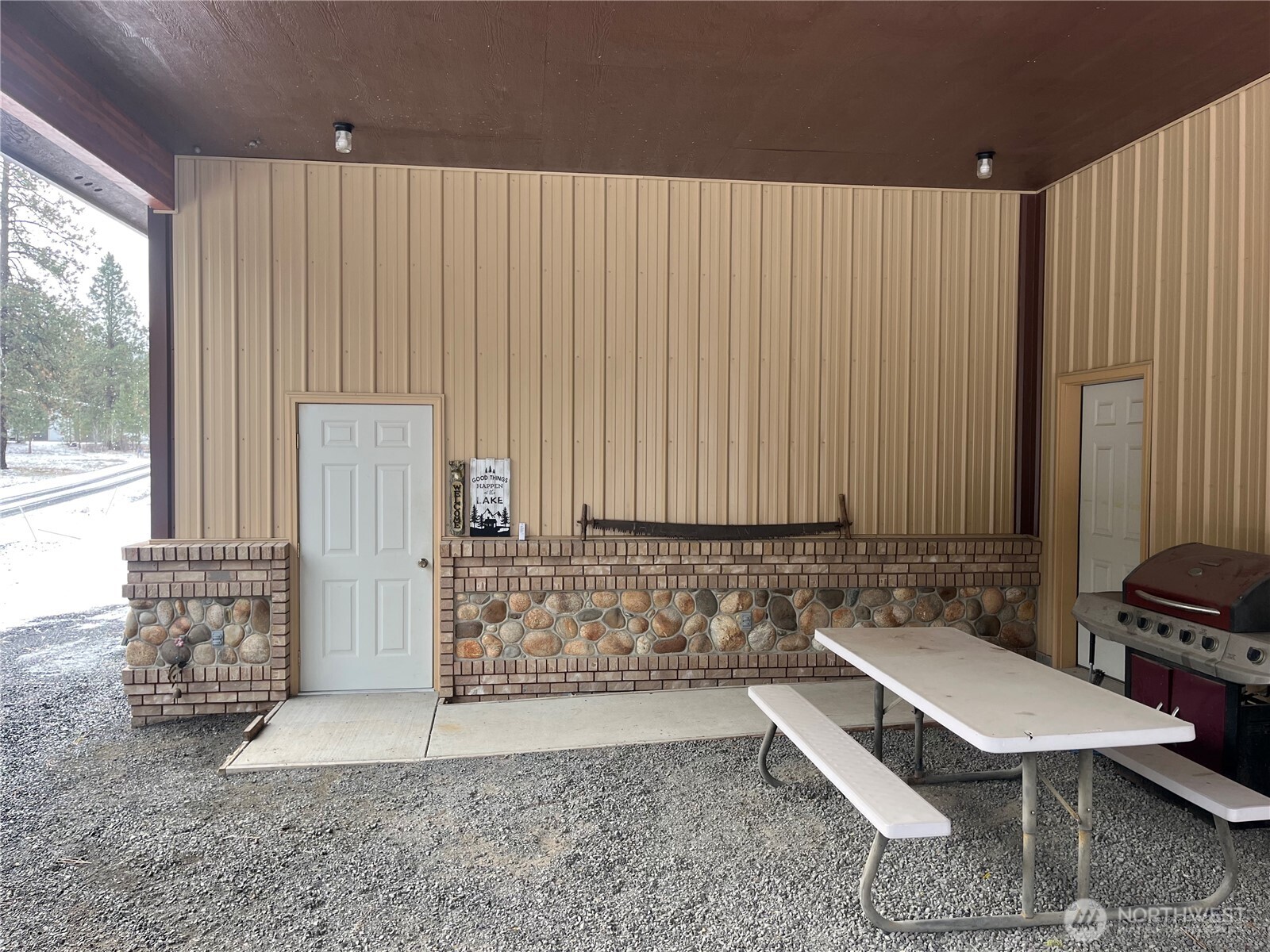 37855 Skyview Court Property Photo 20