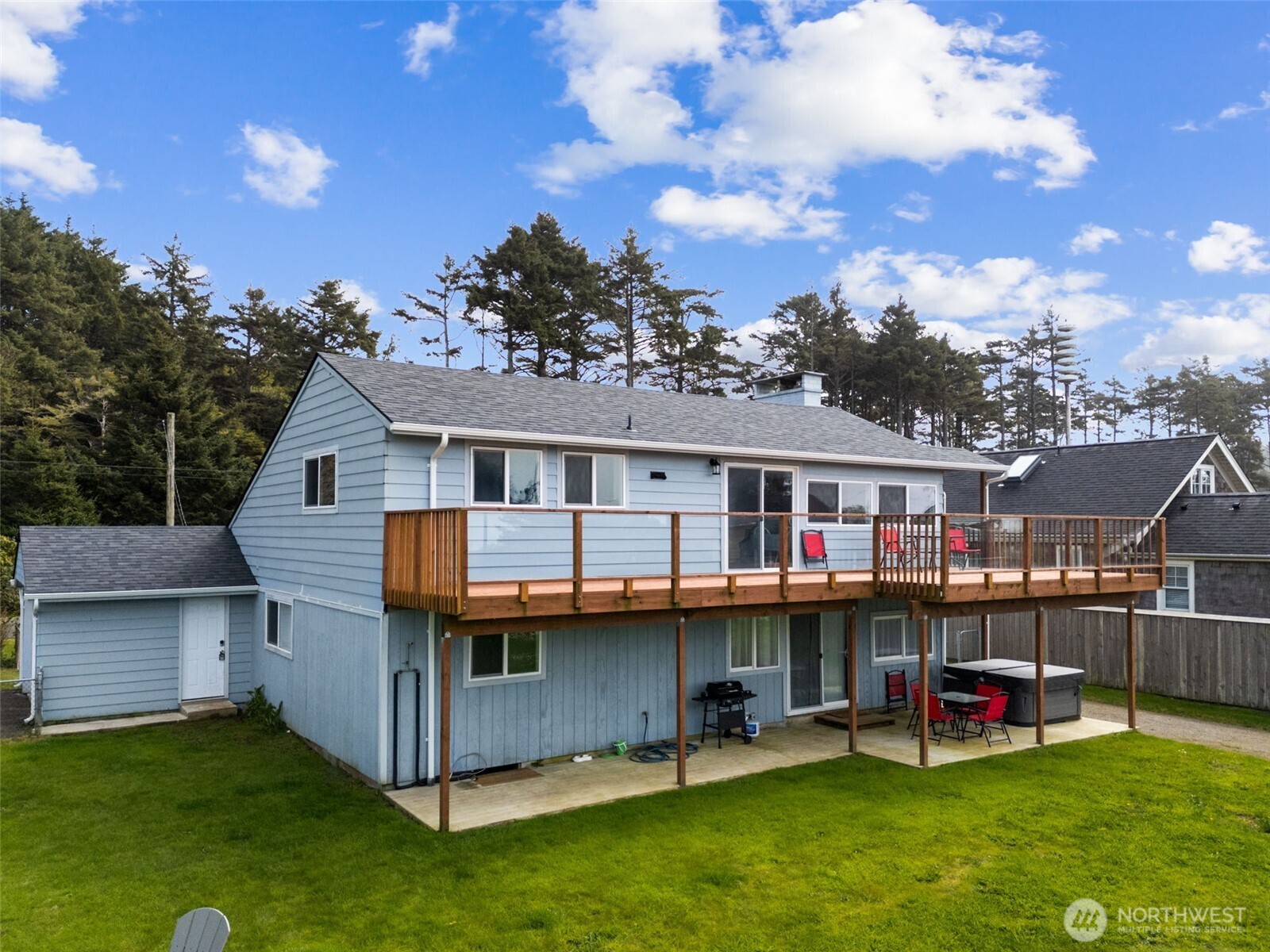 34 4th Street Property Photo 2