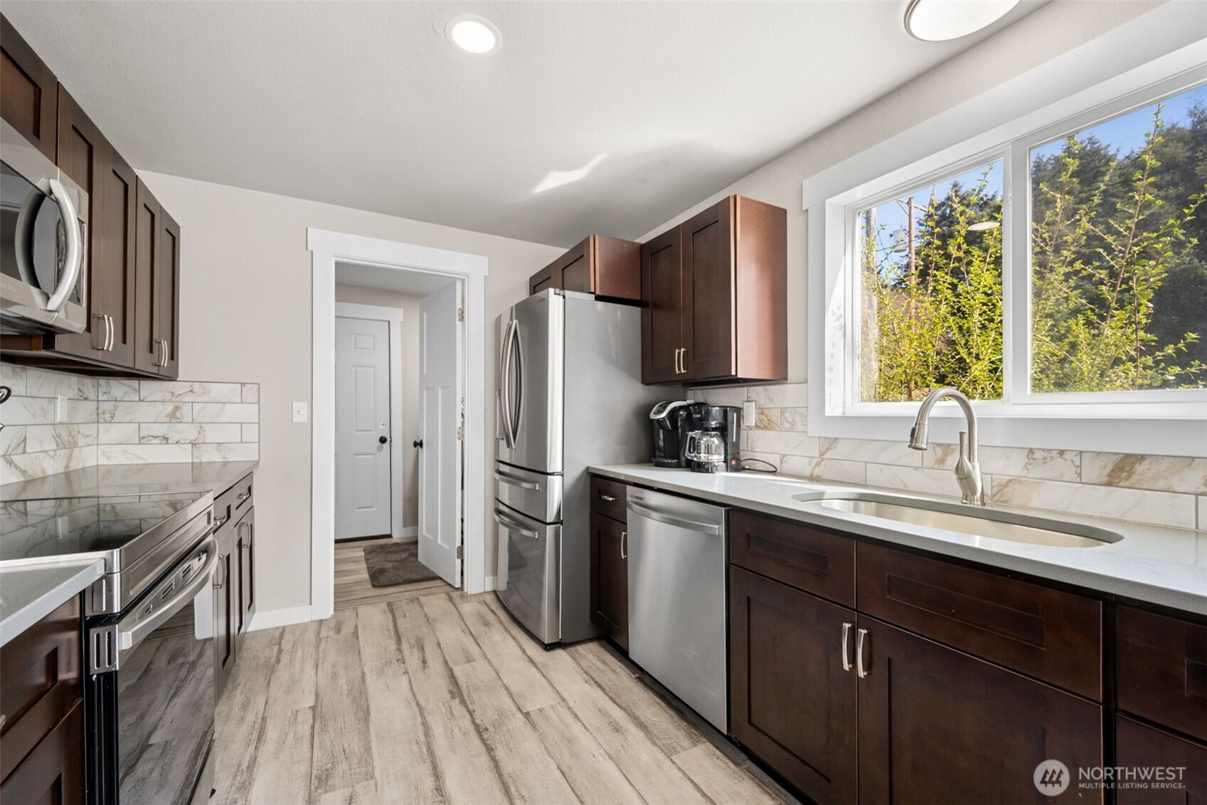 34 4th Street Property Photo 5
