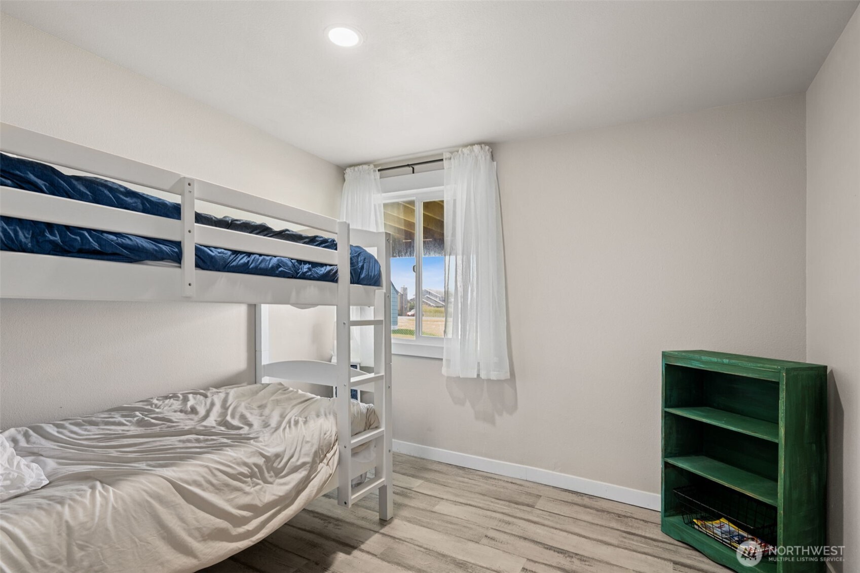 34 4th Street Property Photo 13