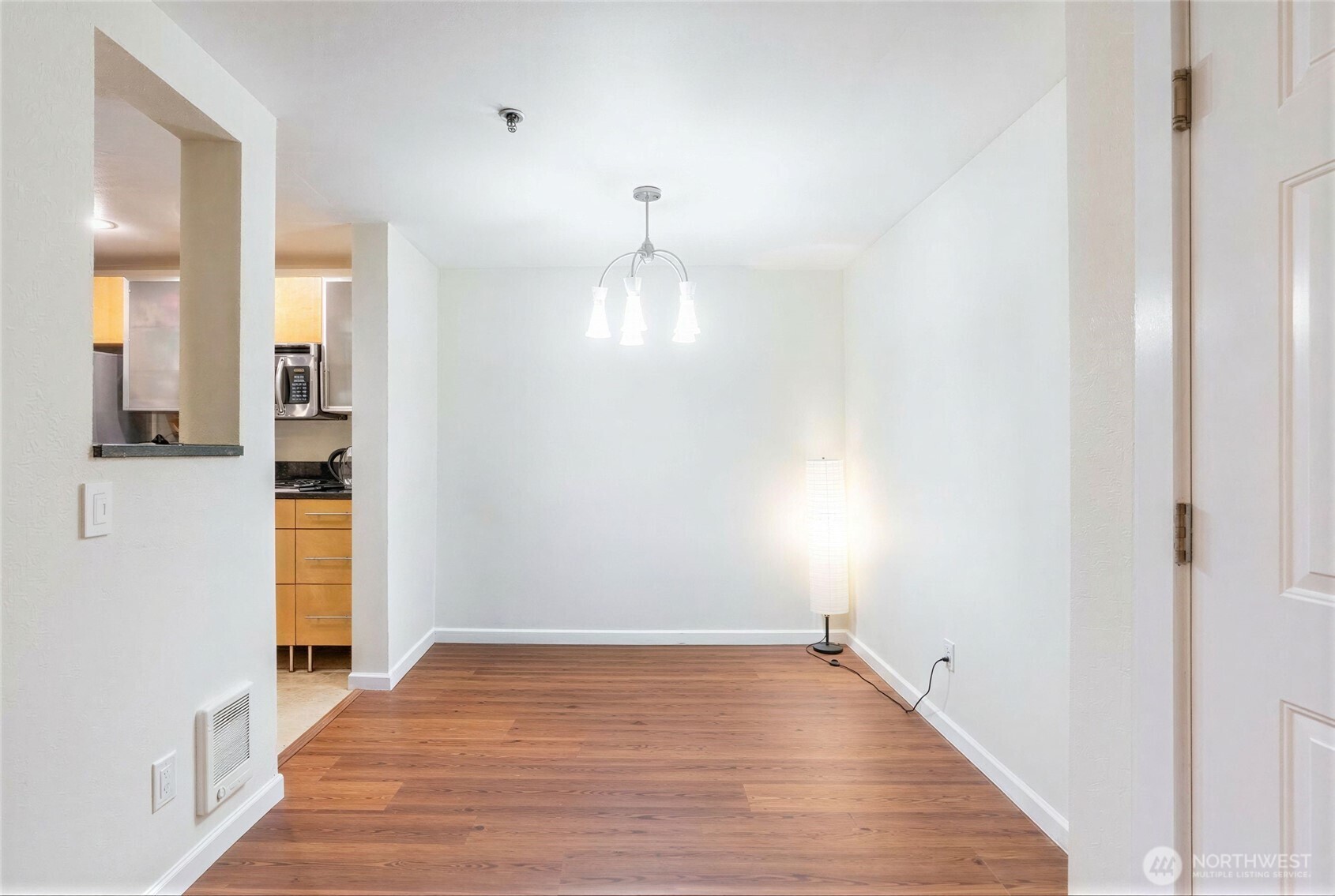 975 Aberdeen Avenue F207 Property Photo 9