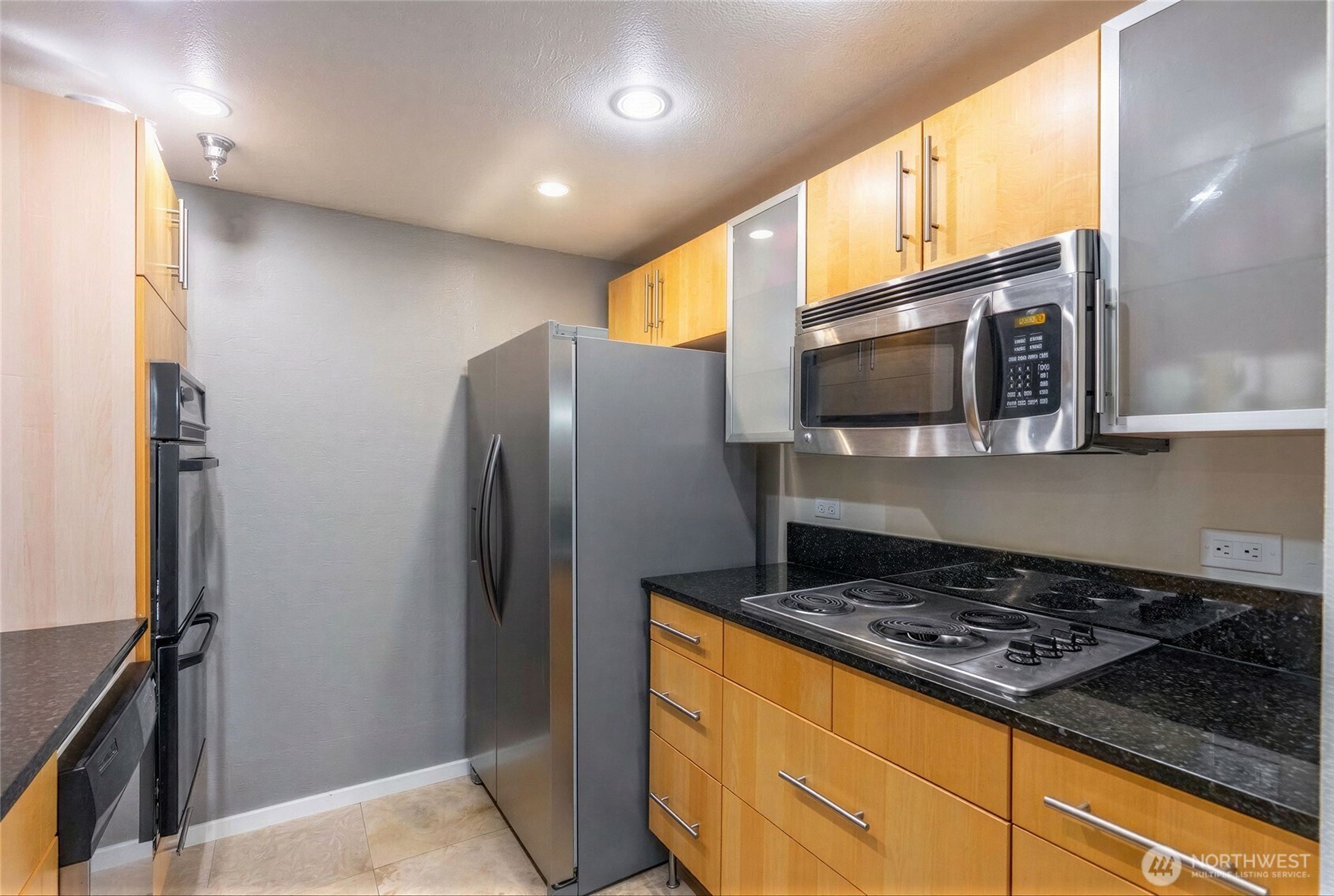 975 Aberdeen Avenue F207 Property Photo 10
