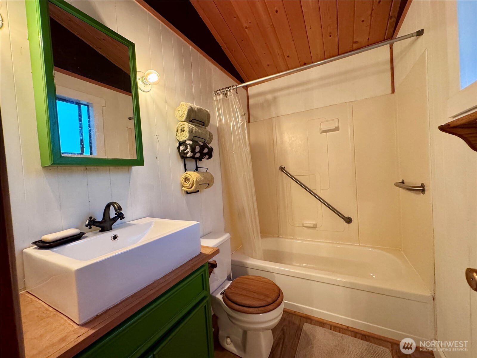 153 Chinook Way Property Photo 13