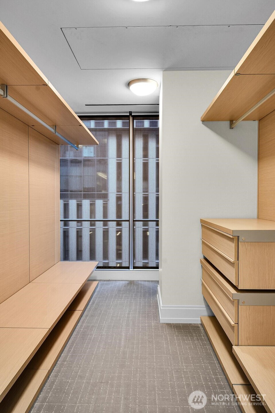 99 Union Street 1205 Property Photo 16