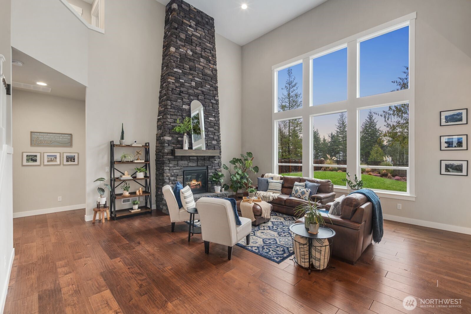 5492 Skyfall Place Property Photo 2
