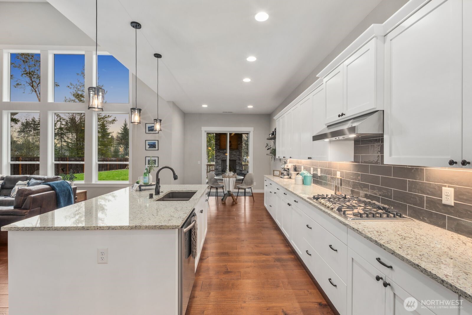 5492 Skyfall Place Property Photo 13