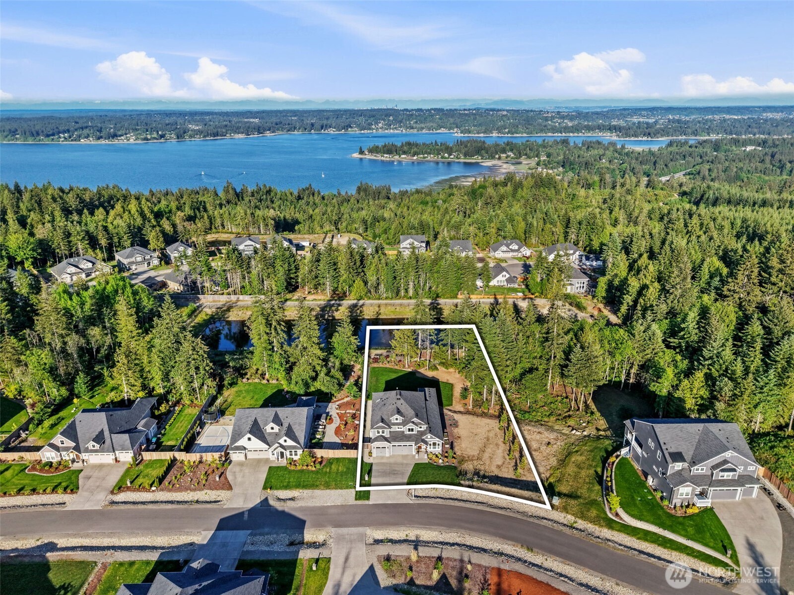 5492 Skyfall Place Property Photo 39
