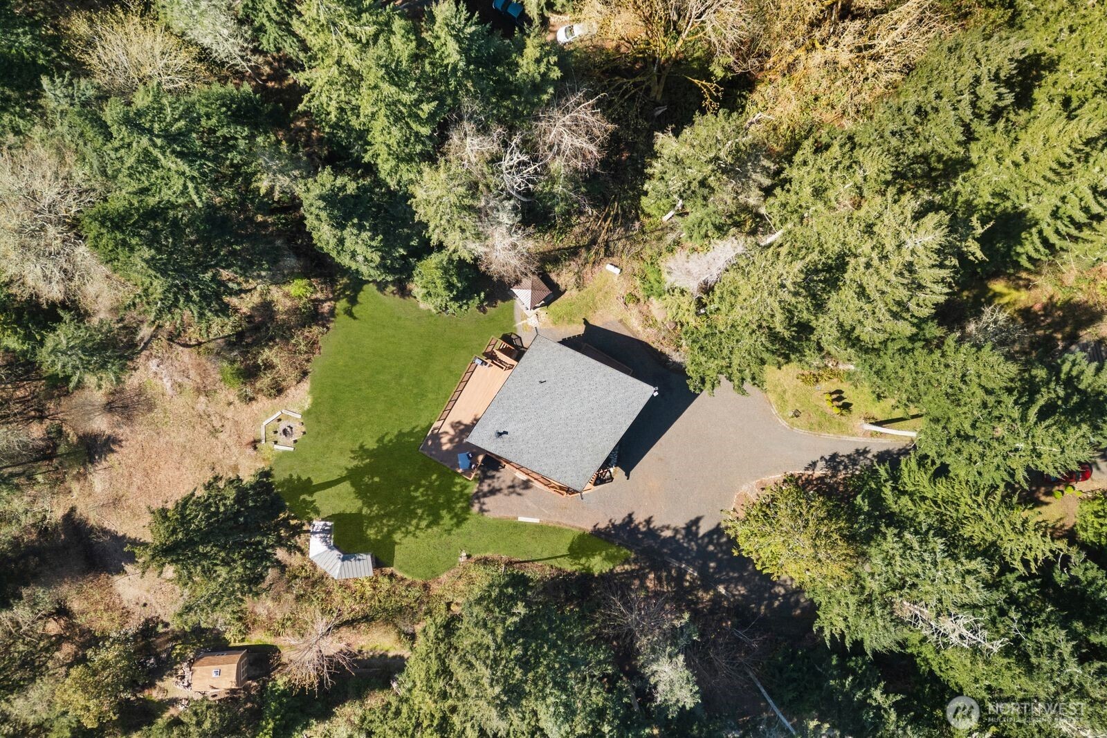 110 Groves Way Property Photo 39