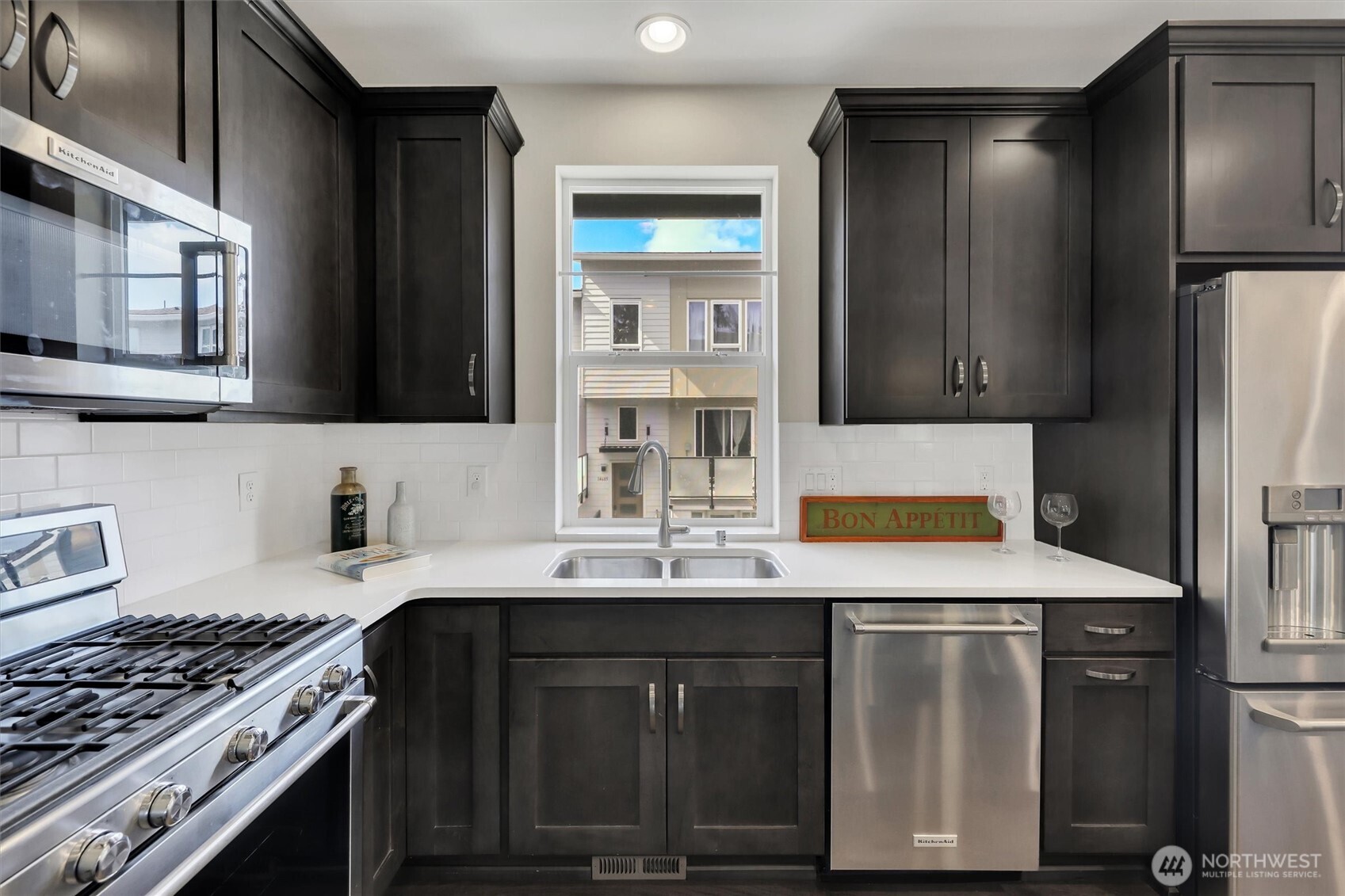 14610 36th Avenue Property Photo 6