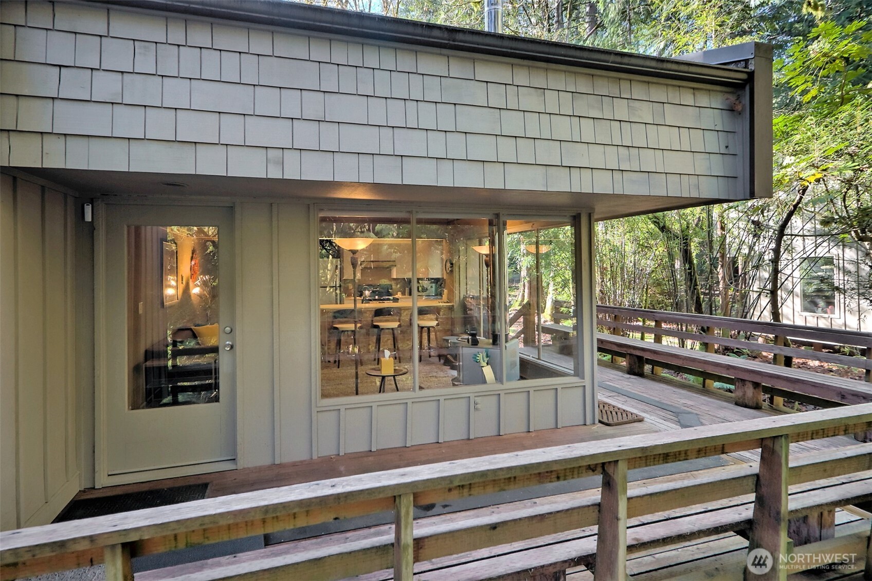 731 E Promontory Road Property Photo 4
