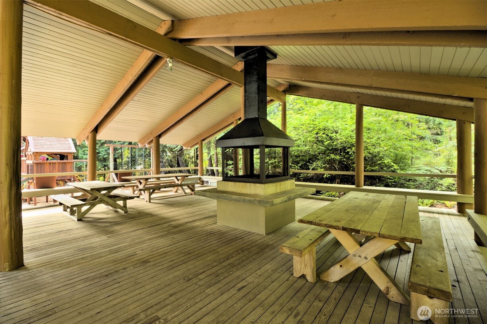 731 E Promontory Road Property Photo 32