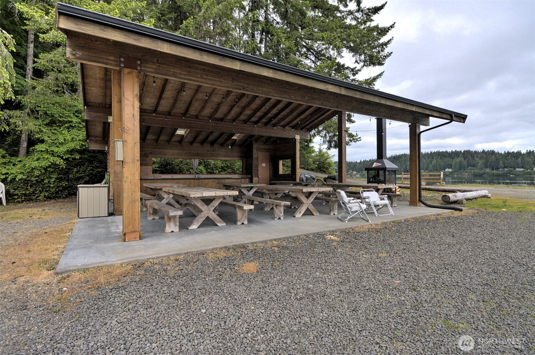 731 E Promontory Road Property Photo 35