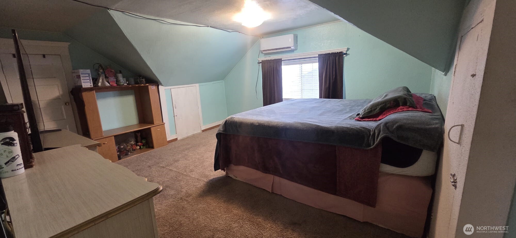 245 E Cedar Street Property Photo 15