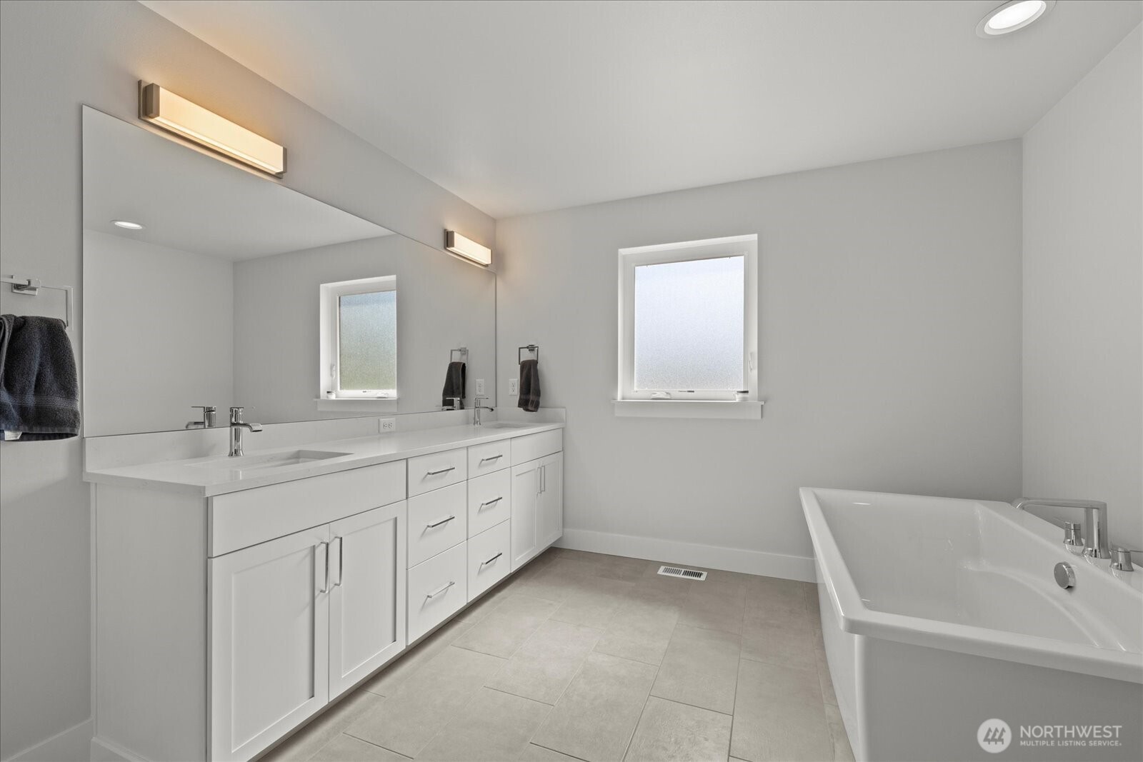 1427 114th Avenue Property Photo 18