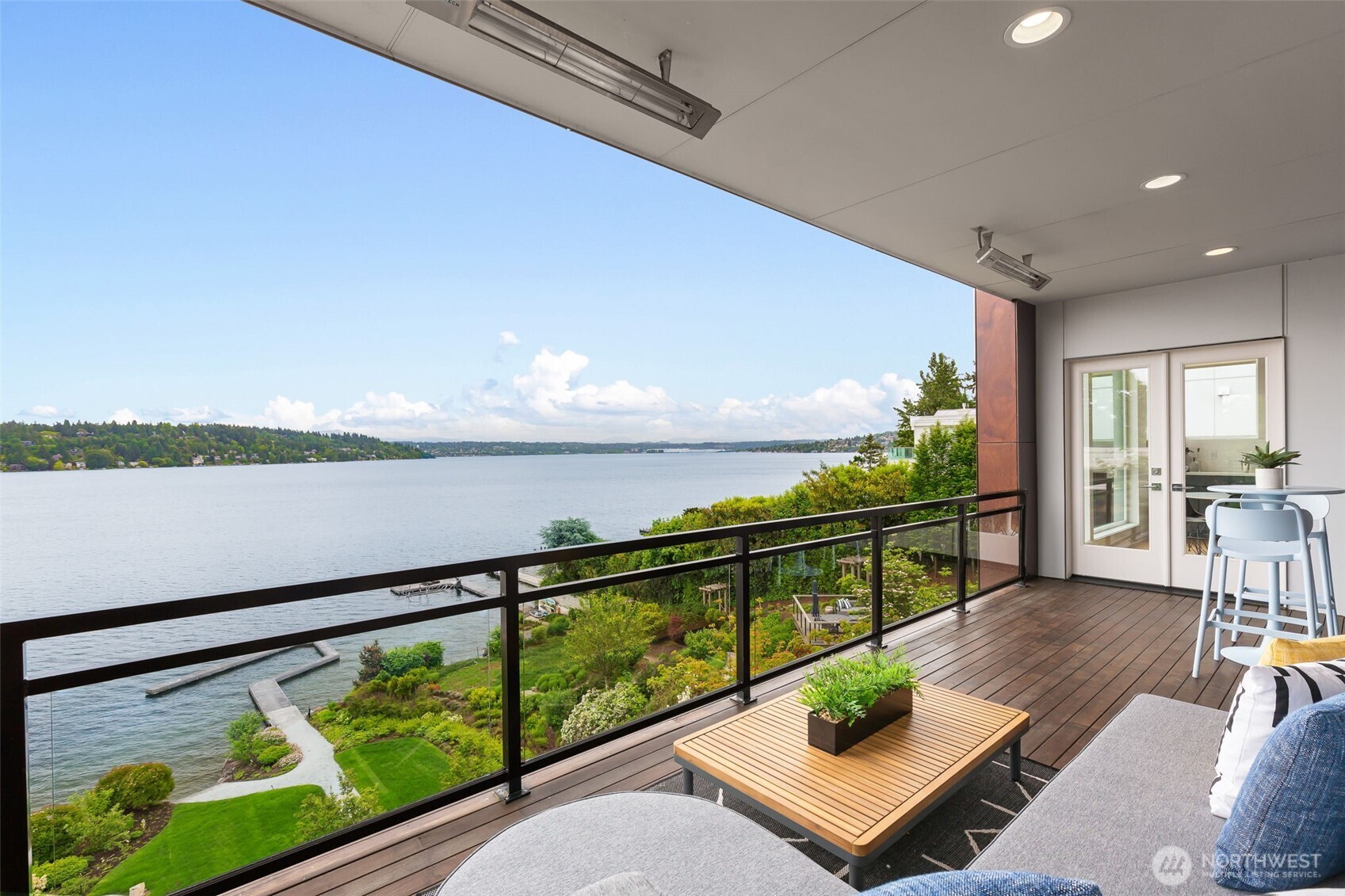 7734 Seward Park Avenue Property Photo 19