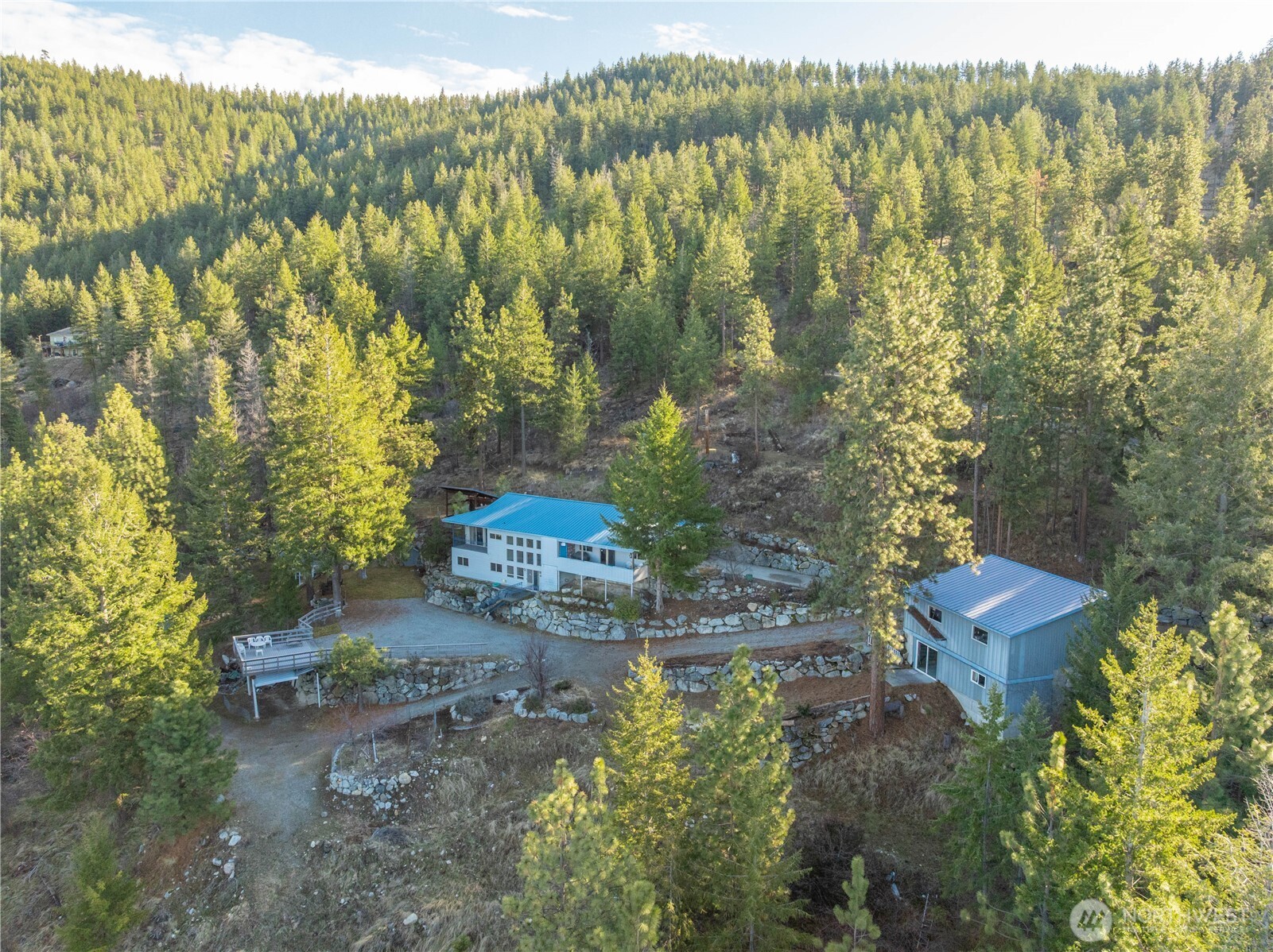 985 Guffy Road Property Photo 38