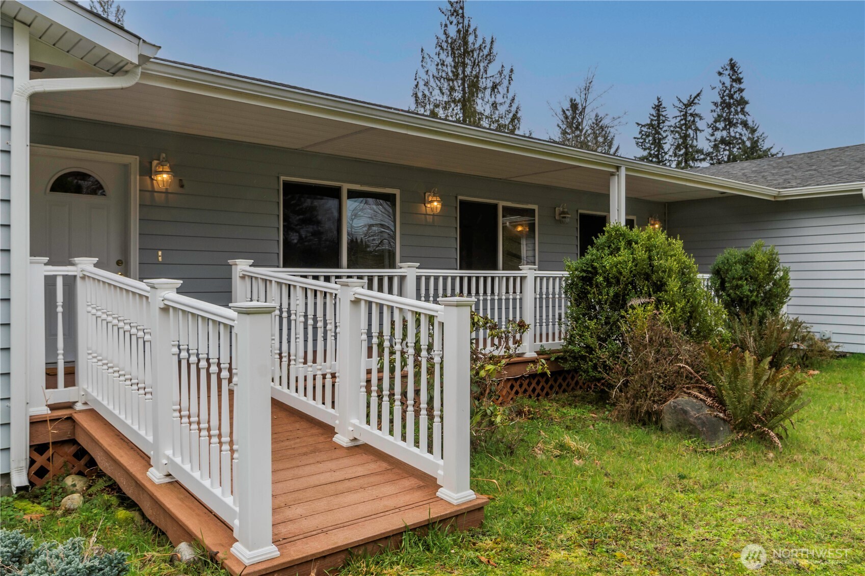 15326 Scenic Shores Drive Property Photo 3