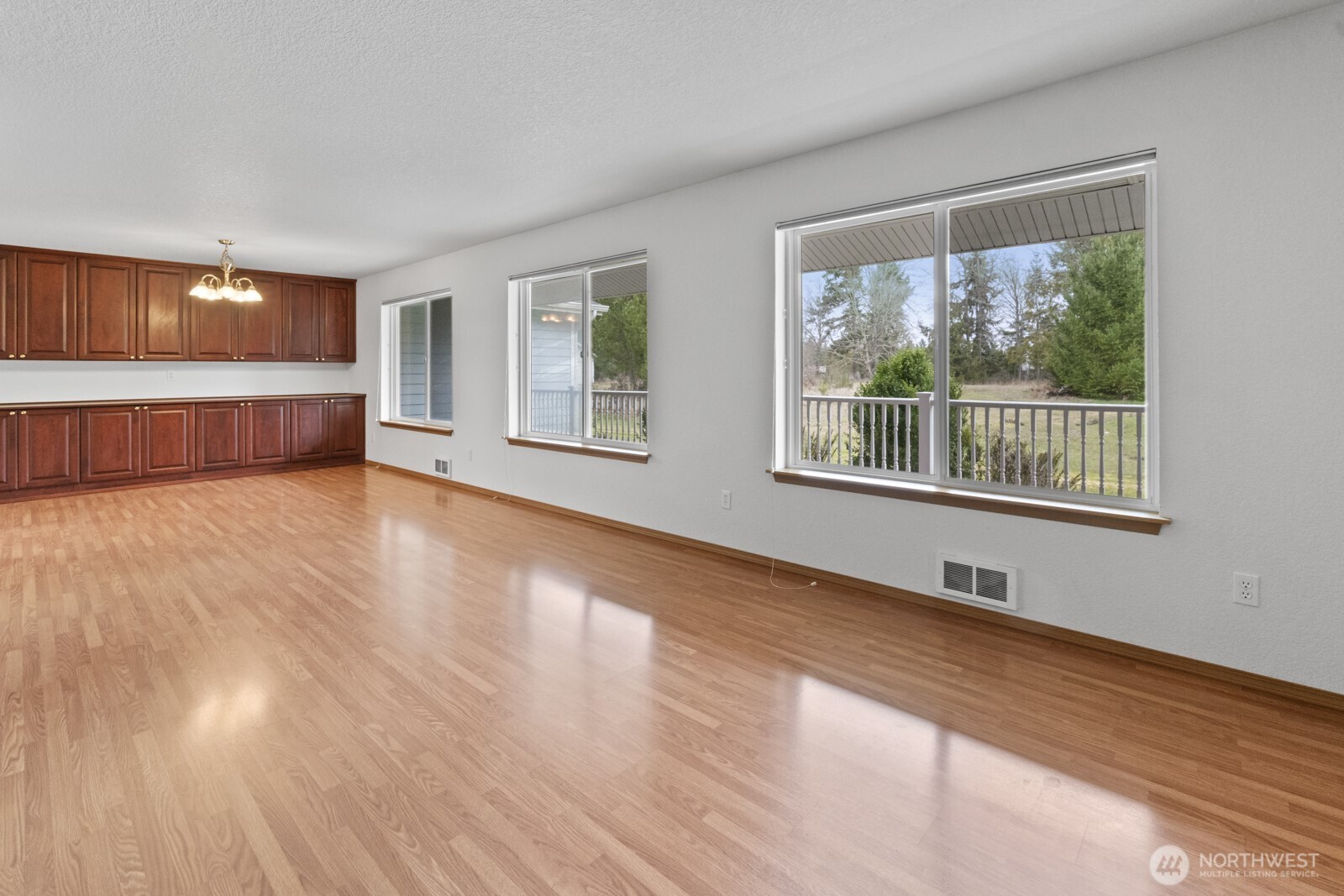 15326 Scenic Shores Drive Property Photo 6