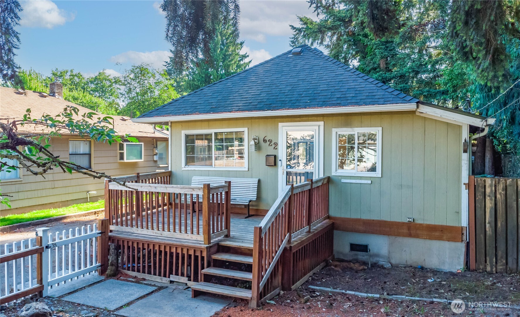 622 2nd Avenue Property Photo 2