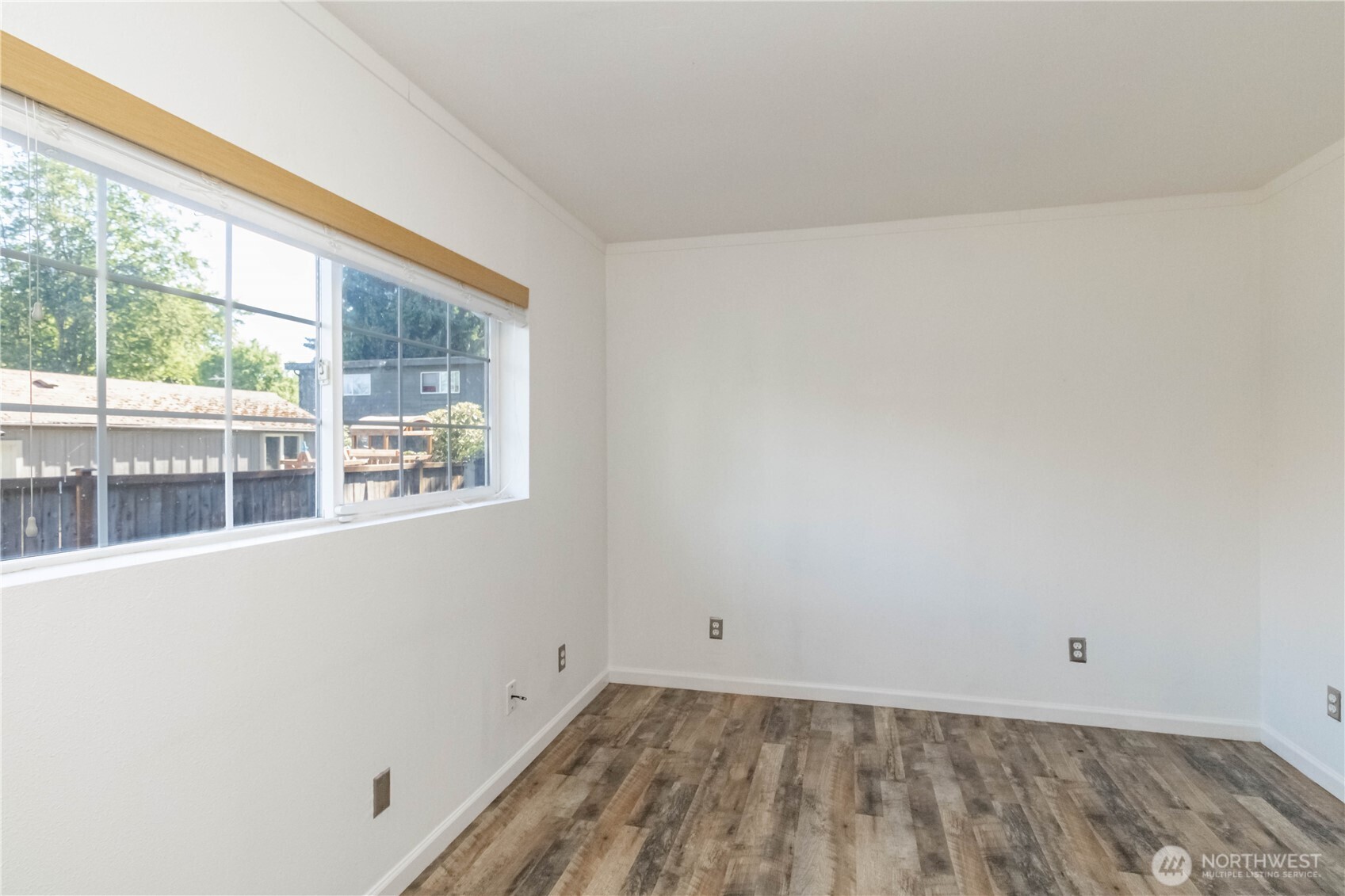 622 2nd Avenue Property Photo 19