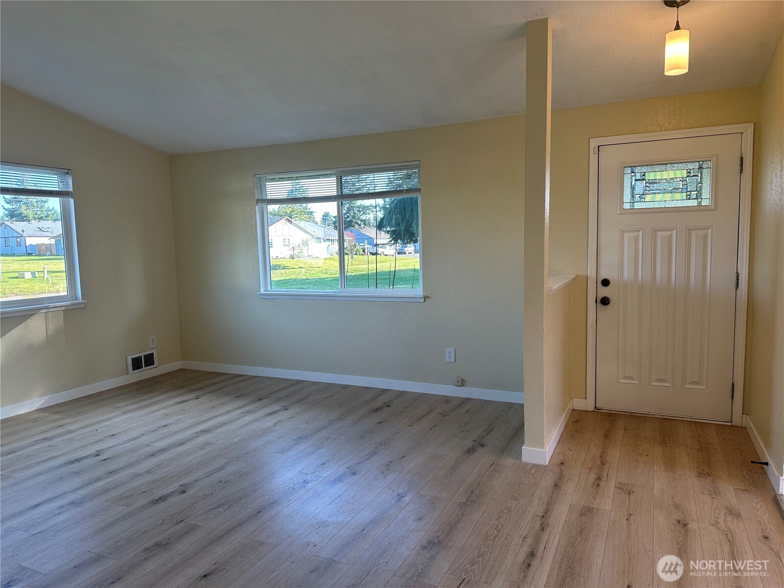 638 Bavarian Lane Property Photo 3