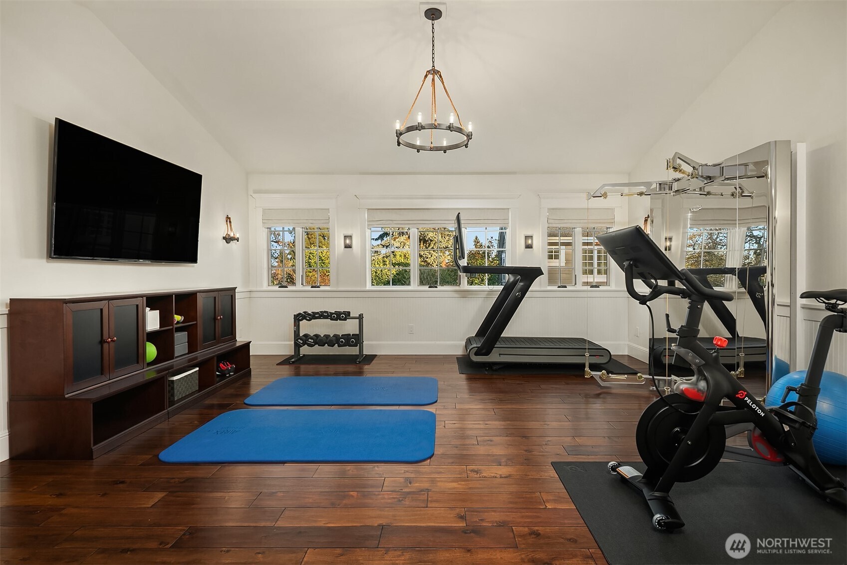 2020 Parkside Drive Property Photo 27