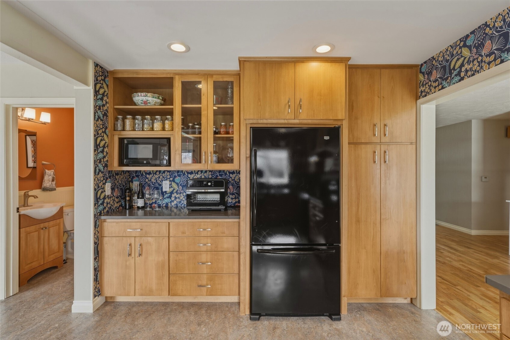1836 Pike Place Property Photo 12