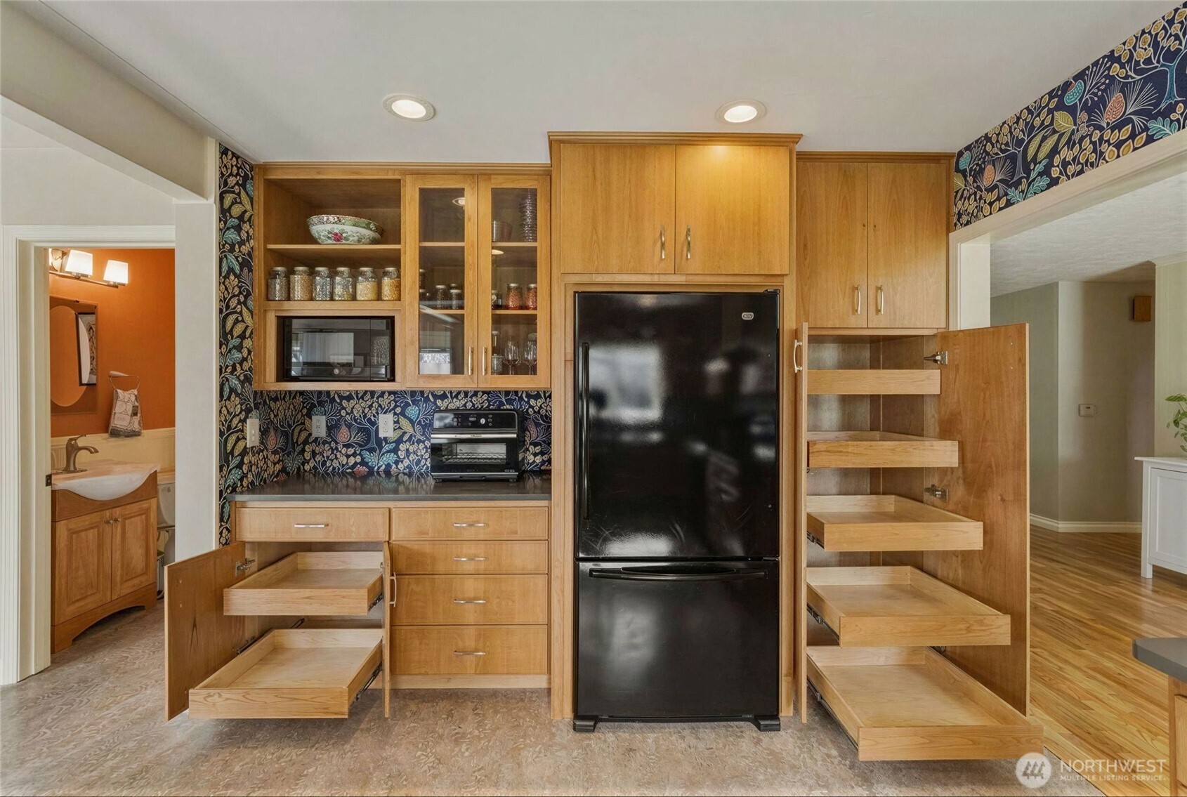 1836 Pike Place Property Photo 13