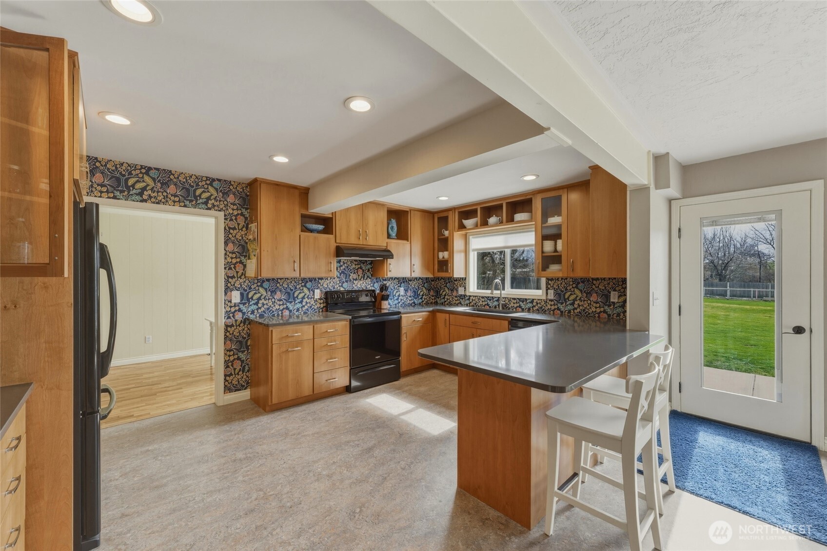 1836 Pike Place Property Photo 14