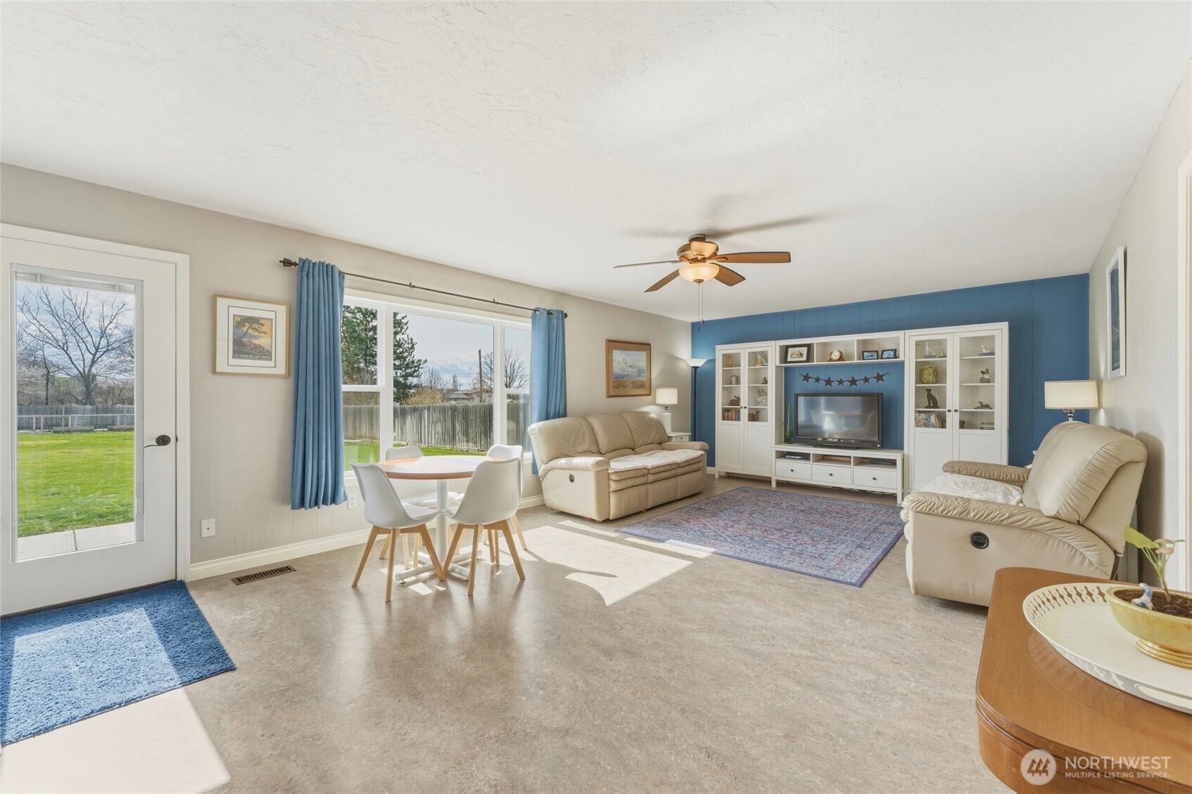1836 Pike Place Property Photo 20