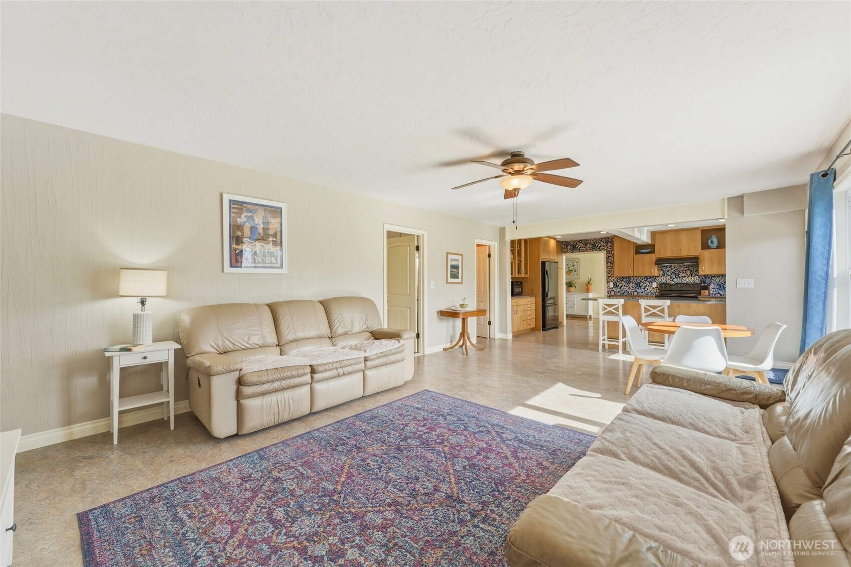 1836 Pike Place Property Photo 21