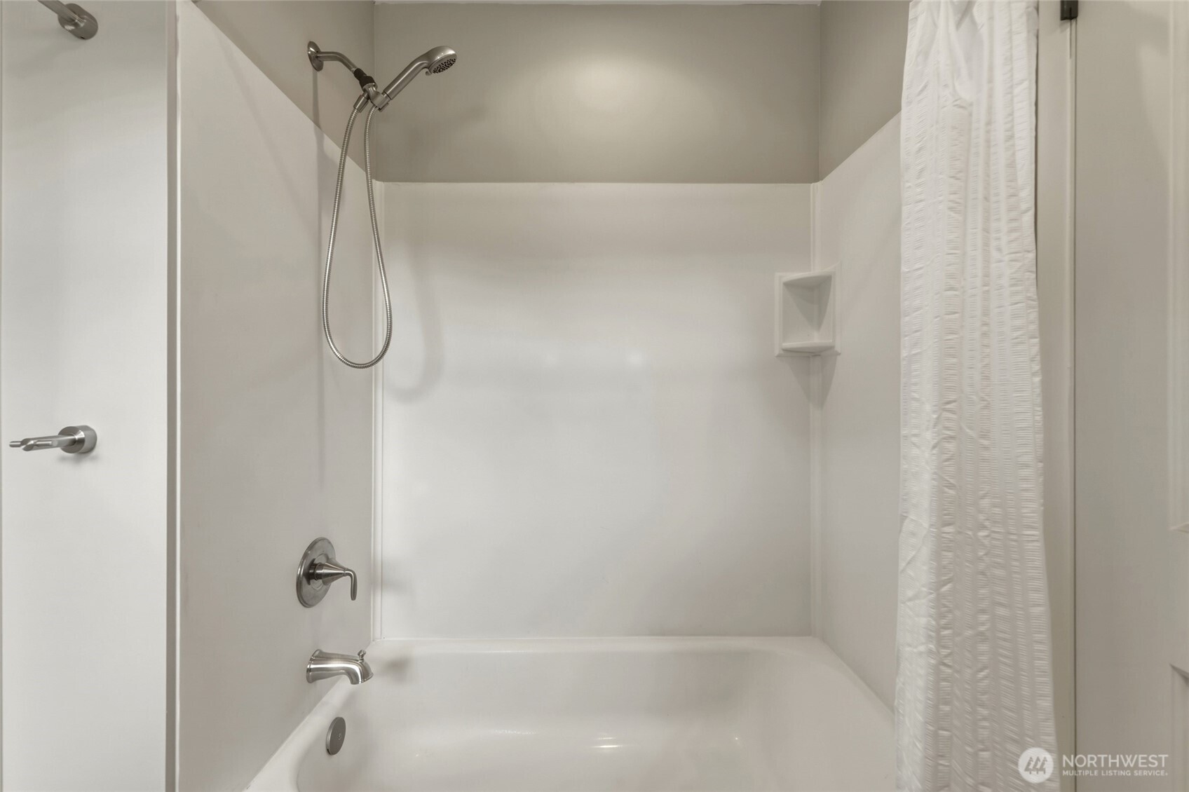 1836 Pike Place Property Photo 25