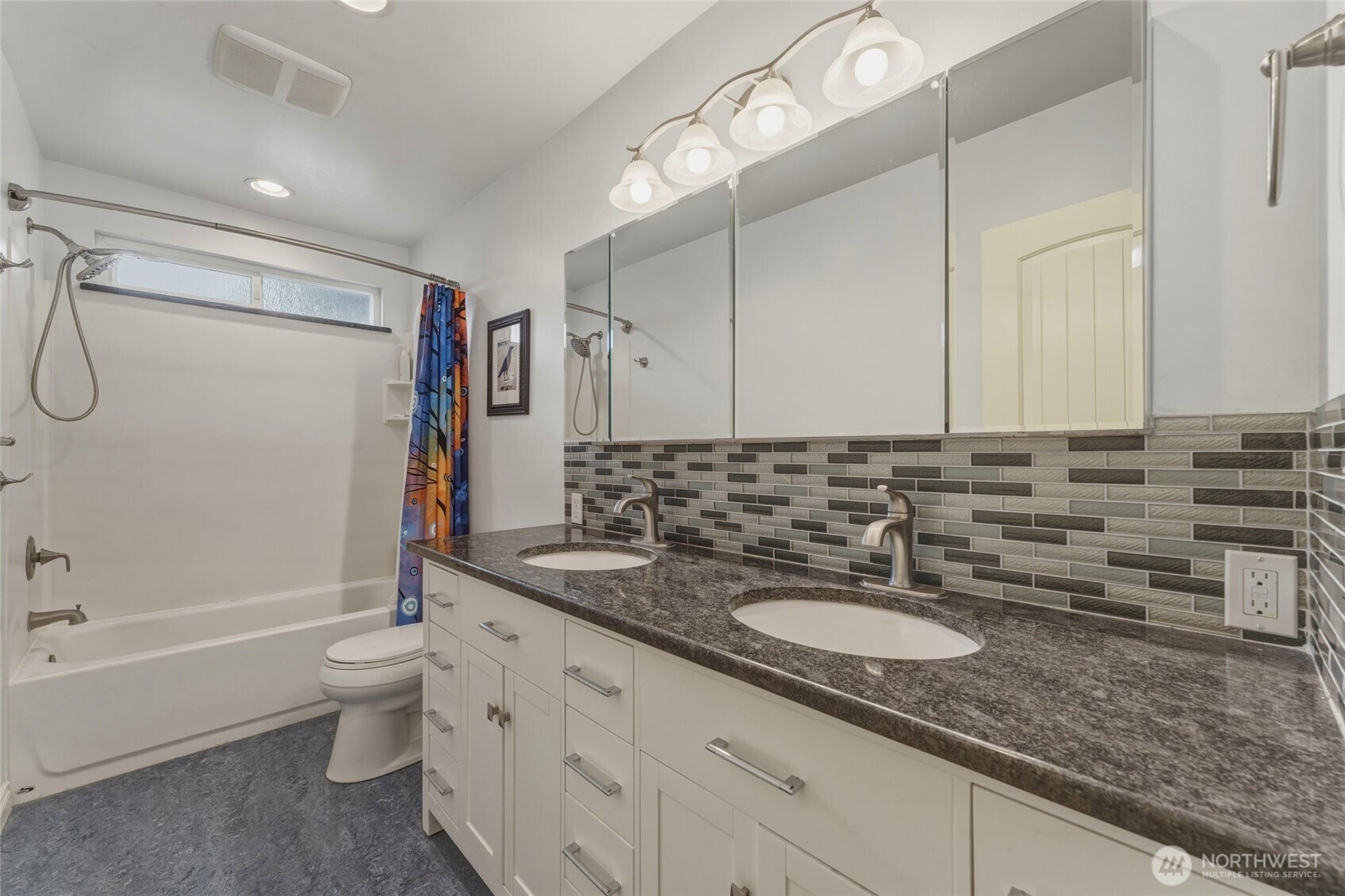 1836 Pike Place Property Photo 29