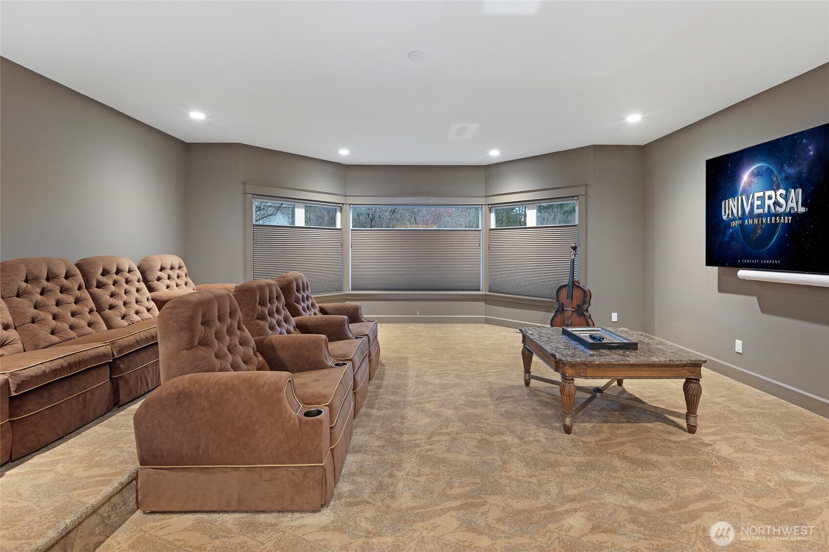 735 Rosler Road Property Photo 30
