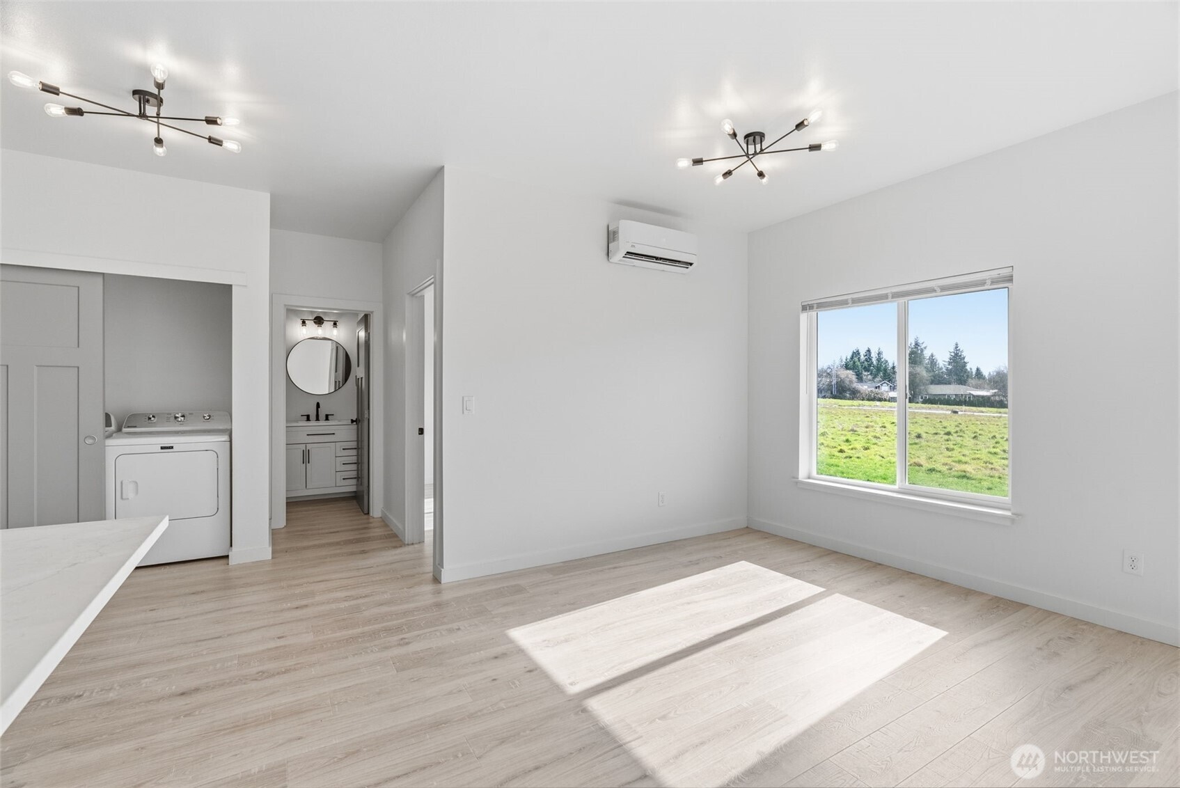 9 Anchor Way B Property Photo 13