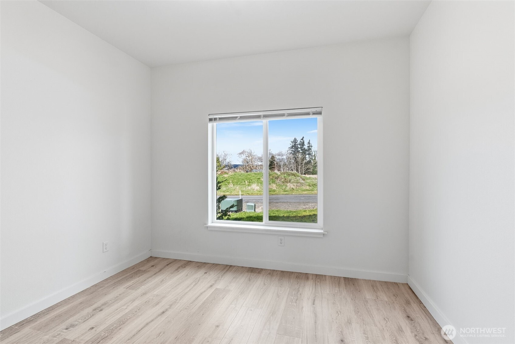 9 Anchor Way B Property Photo 18