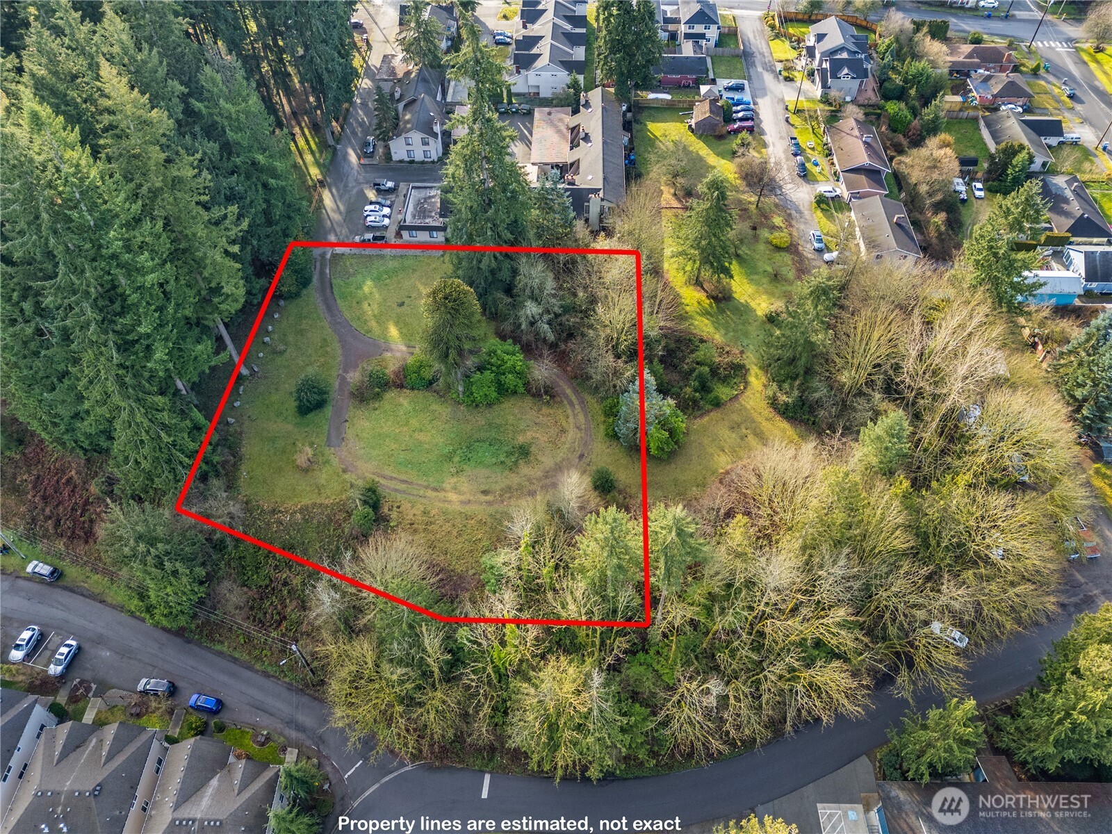 530 Washington Ave Property Photo 7