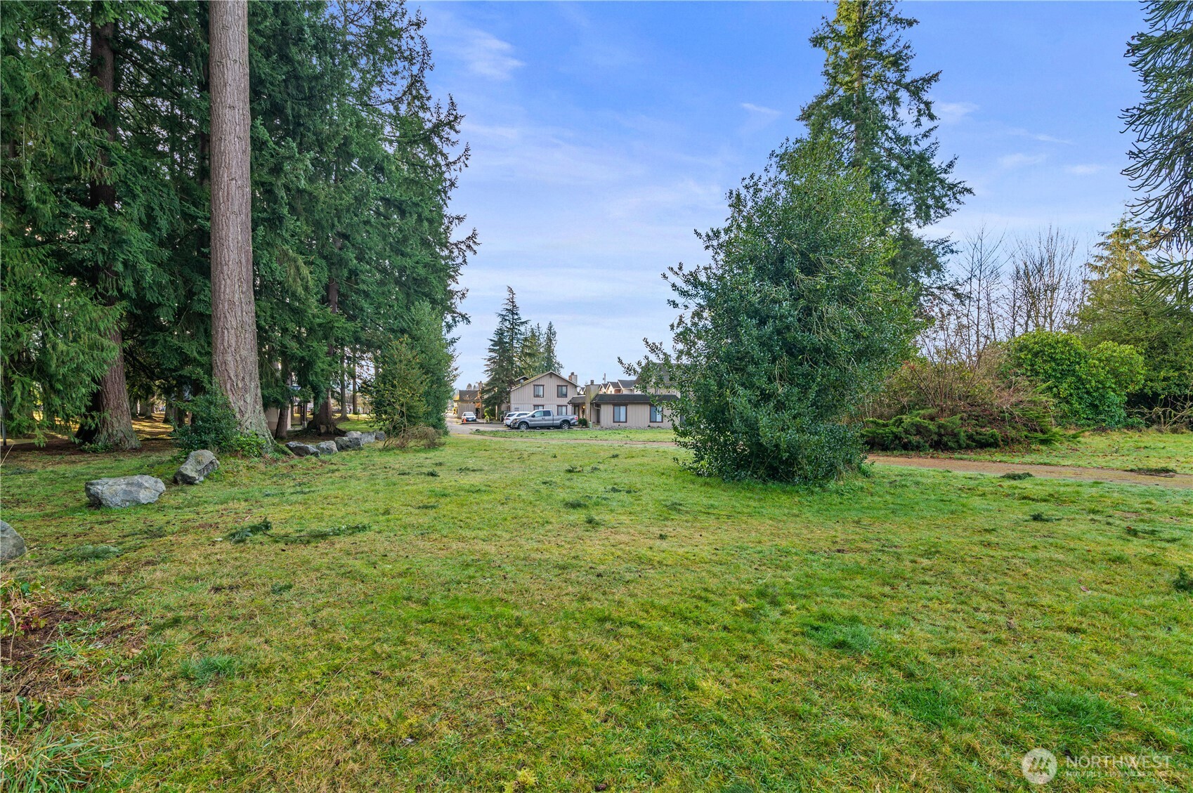 530 Washington Ave Property Photo 10
