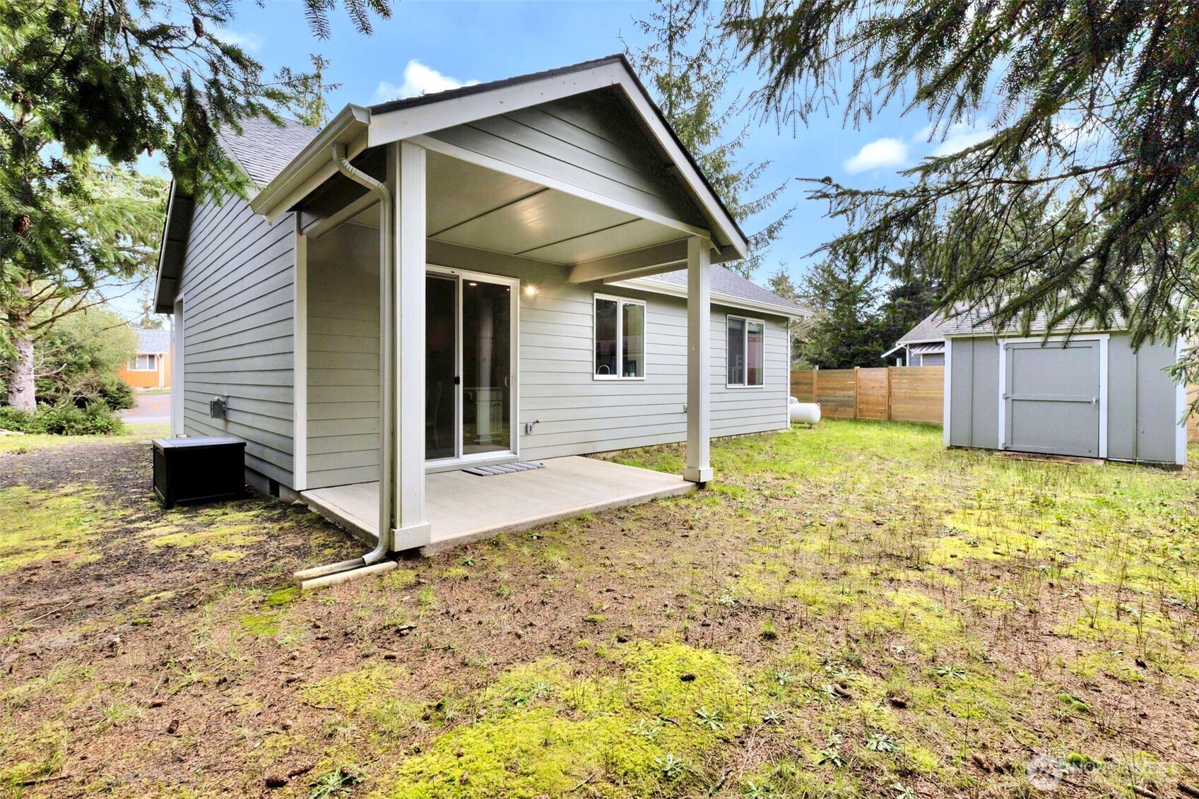 136 Spruce Loop Property Photo 18