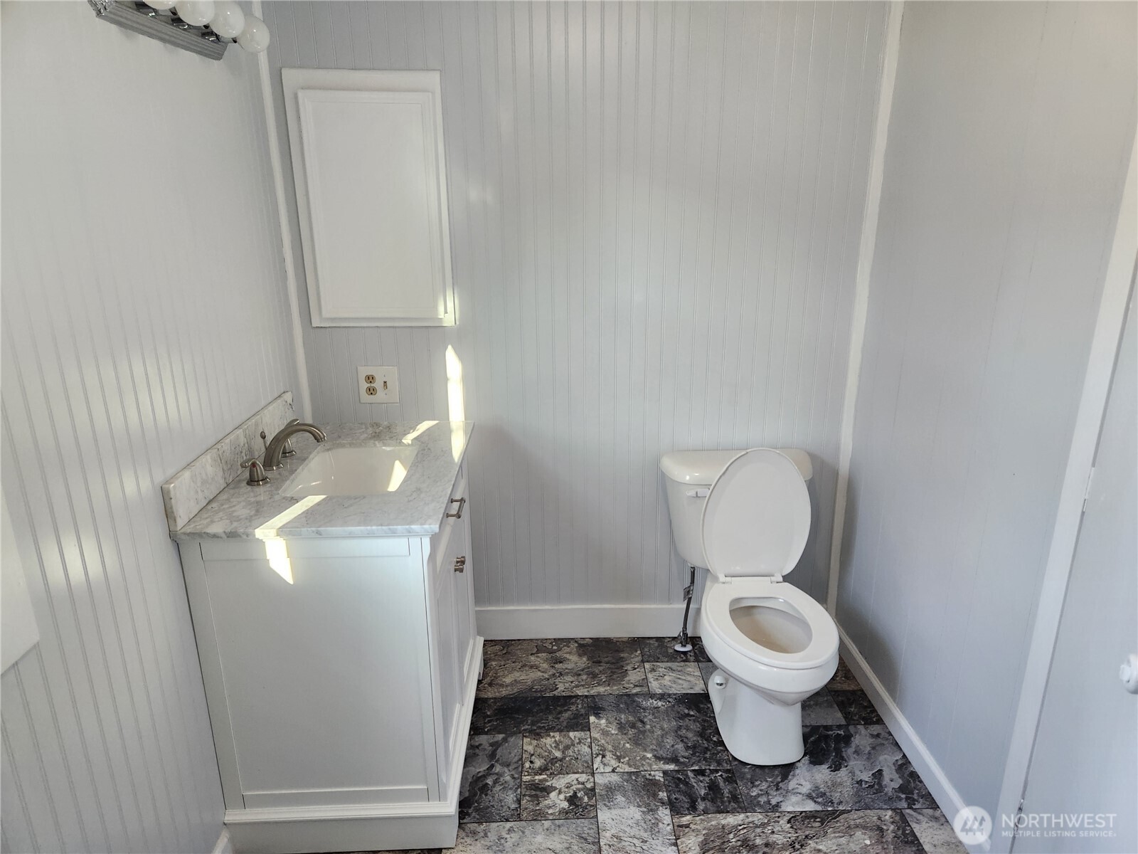 2958 Mountain View Road F Property Photo 14
