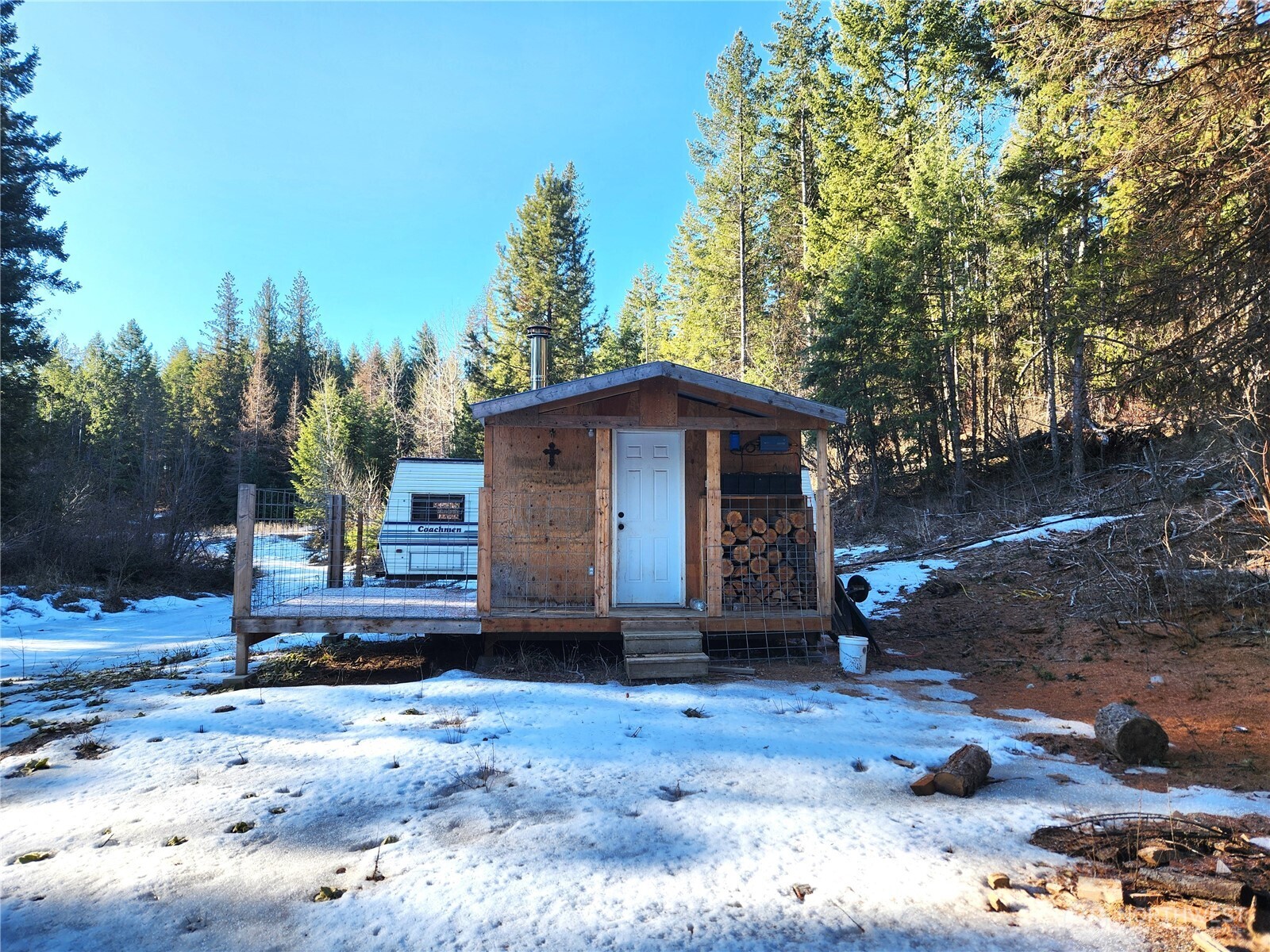 318 Rockabye Lane Property Photo 3