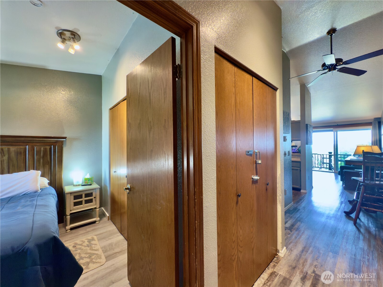 835 Ocean Shores Boulevard 307 Property Photo 4