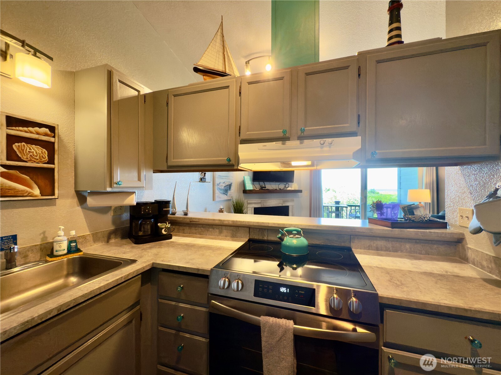 835 Ocean Shores Boulevard 307 Property Photo 13